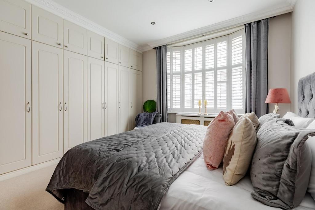Revamped & Luxxe For Covent Garden Lovers! Adorable City Home For Families & Friends London Exterior photo