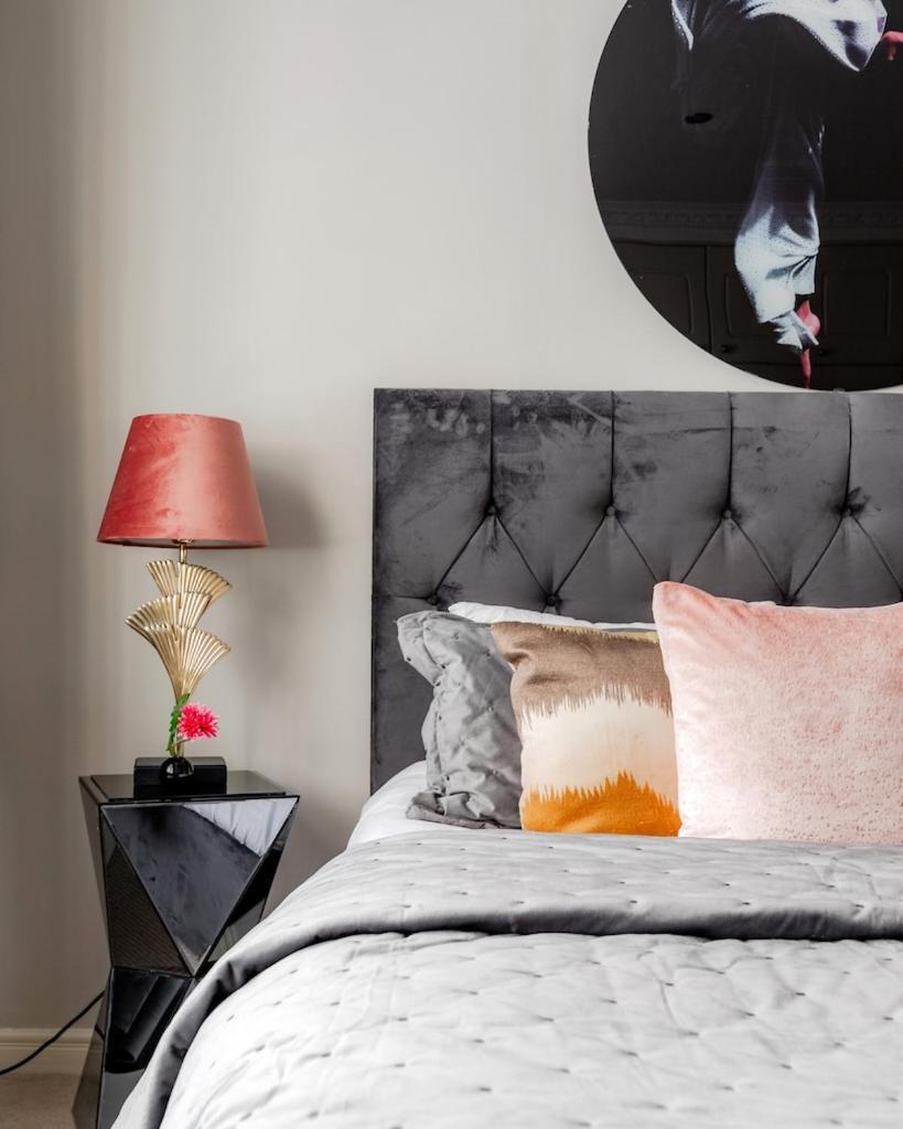 Revamped & Luxxe For Covent Garden Lovers! Adorable City Home For Families & Friends London Exterior photo