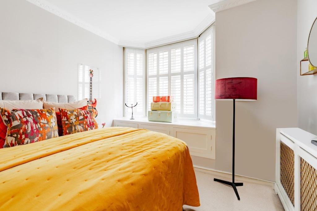 Revamped & Luxxe For Covent Garden Lovers! Adorable City Home For Families & Friends London Exterior photo
